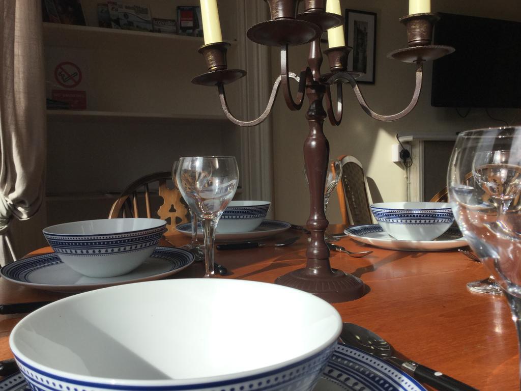 إدنبرة Pitt Street Apartment Beautiful Spacious Apartment Free Parking And Free Sanitizer المظهر الخارجي الصورة